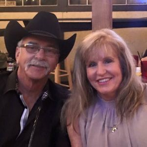 Meet your Posher, Bobbi